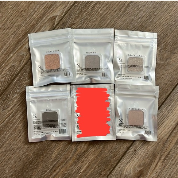 Seint Eyeshadow Bundle of 5 Discontinued Shades - Picture 1 of 1